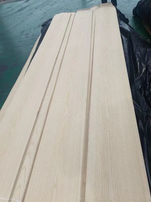 Natural Sliced American White Ash Wood Veneer Sheet Crown Cut For Plywood