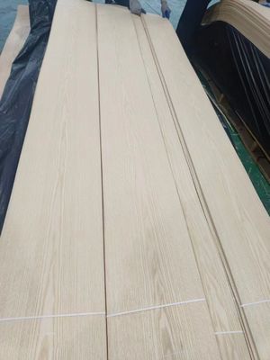 Natural Sliced American White Ash Wood Veneer Sheet Crown Cut For Plywood